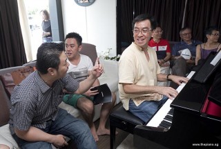 Pianovers Sailaway 2016, Chris Khoo starting the ball rolling
