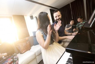 Pianovers Sailaway 2016, Vanessa Yu, and Mitchell Chapman playing piano in the saloon