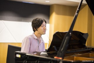 Pianovers Meetup #49 (Suntec), Atsushi performing