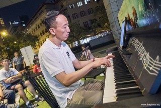 Pianovers Meetup #61, Teik Lee performing