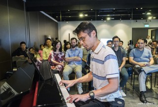 Pianovers Meetup #70, Theng Beng performing