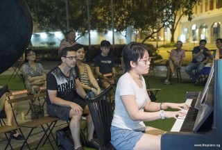 Pianovers Meetup #74, Grace performing