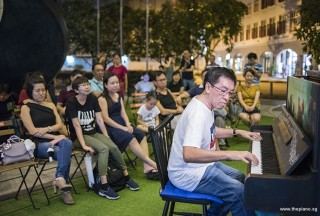 Pianovers Meetup #95, Chris Khoo performing