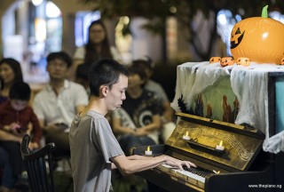 Pianovers Meetup #99 (Halloween Themed), Yan Heng performing for us