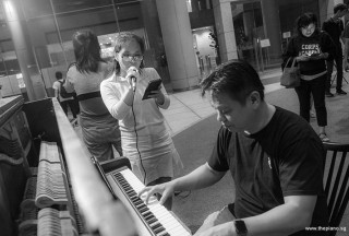 Pianovers Meetup #101, Teo Gee Yong playing, and Ashley Nguyen singing