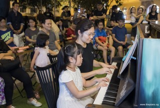 Pianovers Meetup #103, Ellie, and Ng Mun Yee performing