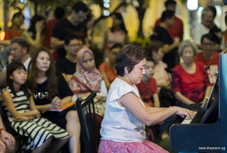 Pianovers Meetup #106 (Christmas Themed), Lim Woan Ling performing