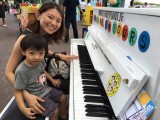 Official Launch of Play Me, I'm Yours Singapore, Le Chin Tiong and Mummy