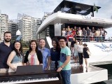 Pianovers Sailaway 2016, Pre-boarding group picture, with piano