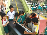 Arts Festival @ Zhonghua Primary School, Albert with students