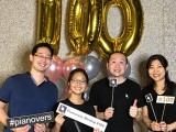 Pianovers Meetup #100 (Celebratory Themed), Pianovers taking picture at photo booth #20