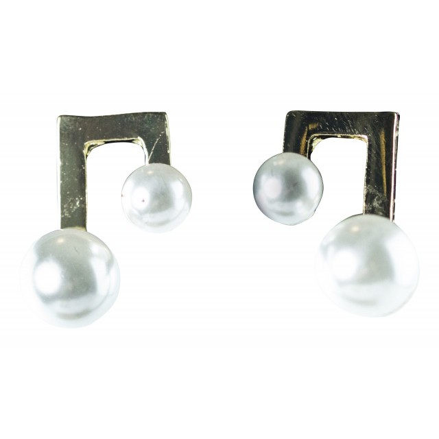 Double Simulated Pearl Music Note Stud Earrings
