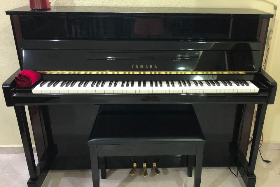 yamaha piano value by serial number