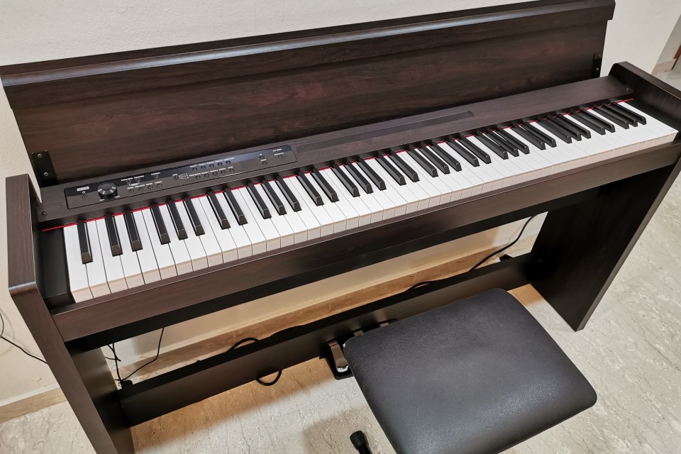 LP380 digital piano in good condition Used Piano ThePiano.SG