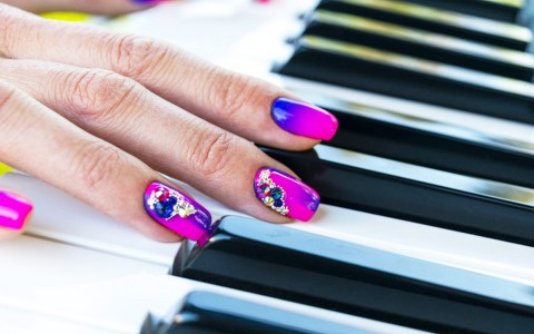 Can I Play The Piano With Long Nails